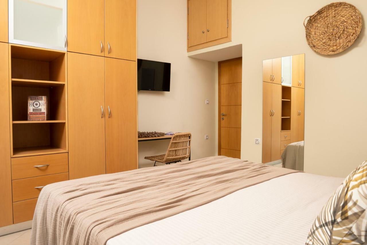 Amaen Apartment Chania  Bagian luar foto